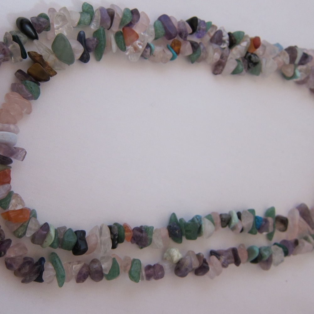 Multicolor stone necklace